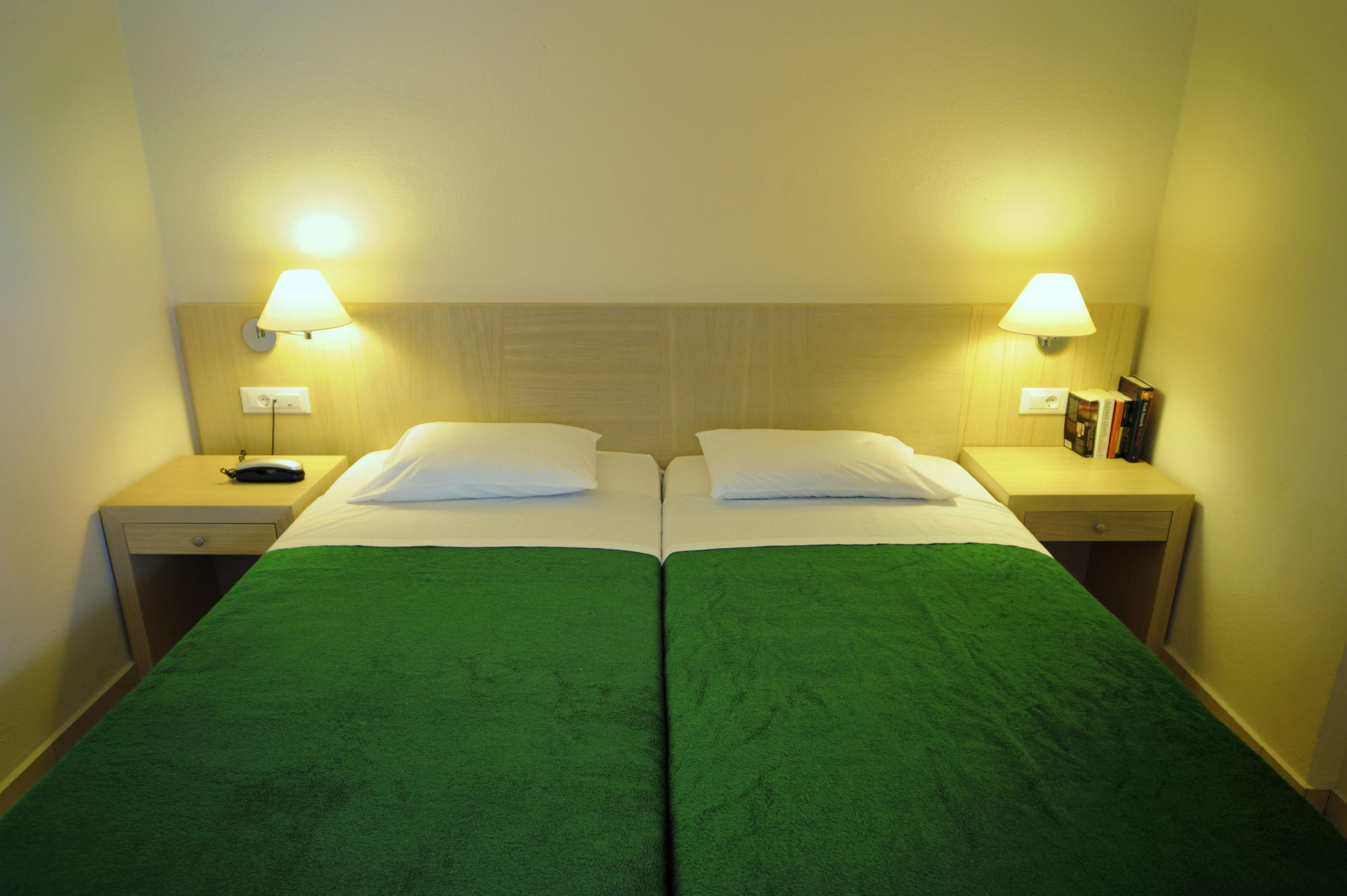 יאליסוס Anita Aparthotel מראה חיצוני תמונה