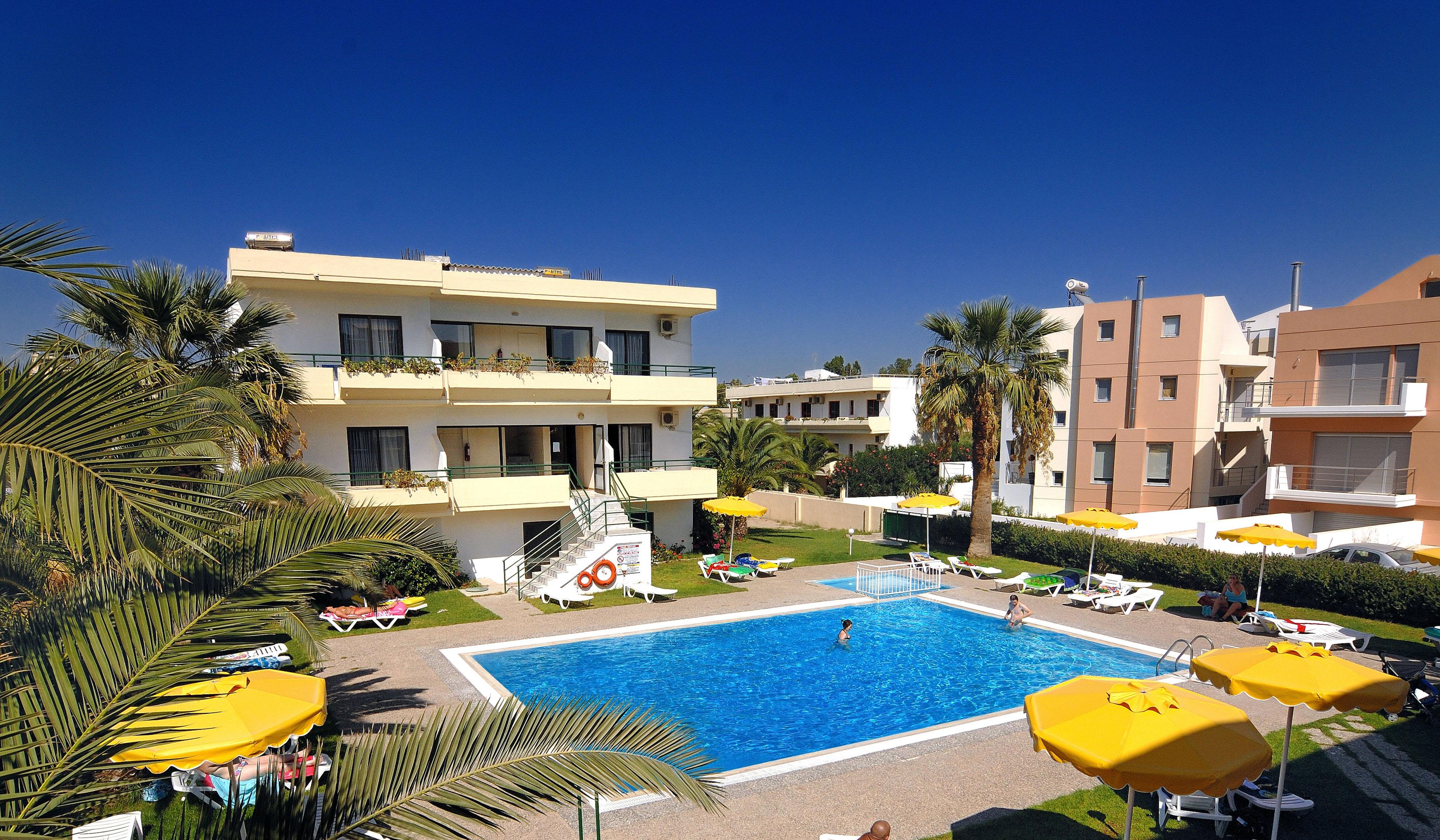 יאליסוס Anita Aparthotel מראה חיצוני תמונה