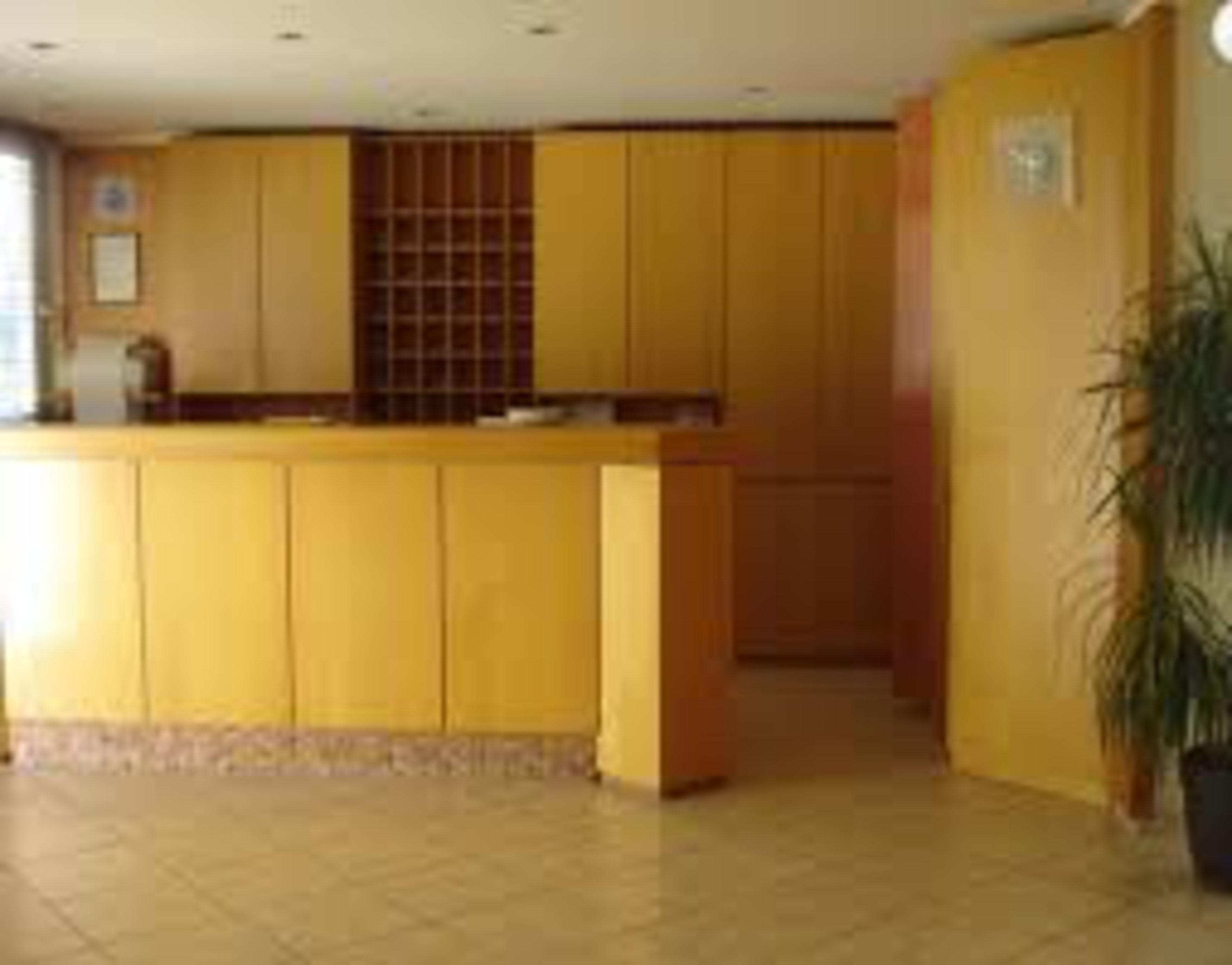יאליסוס Anita Aparthotel מראה חיצוני תמונה