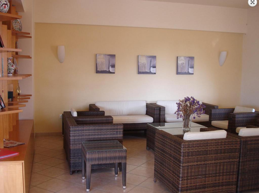 יאליסוס Anita Aparthotel מראה חיצוני תמונה
